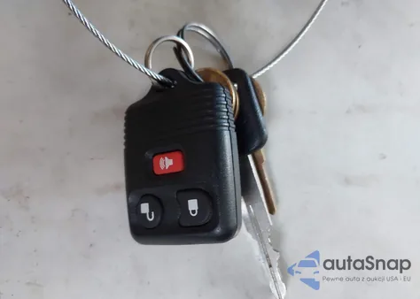 2003 Ford E-350 Super Duty Recreational z USA, uszkodzony, nr VIN 1FDSE34S33HA92360